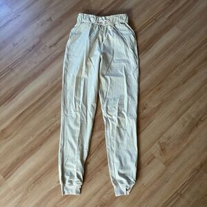 Women’s lululemon  pale yellow Jogger Pants